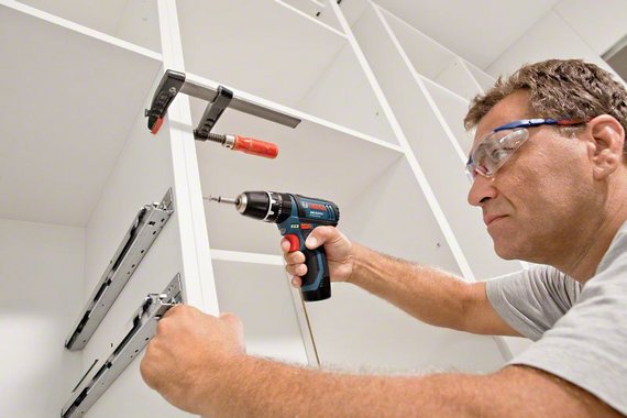 BOSCH GSB 12V-15 (2X2,0AH;AL 12V-20)+BAG